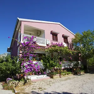 Apartment Zile, Starigrad Paklenica